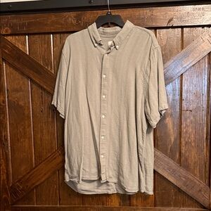 Abercrombie & Fitch Light Tan Casual Button-Down Shirt